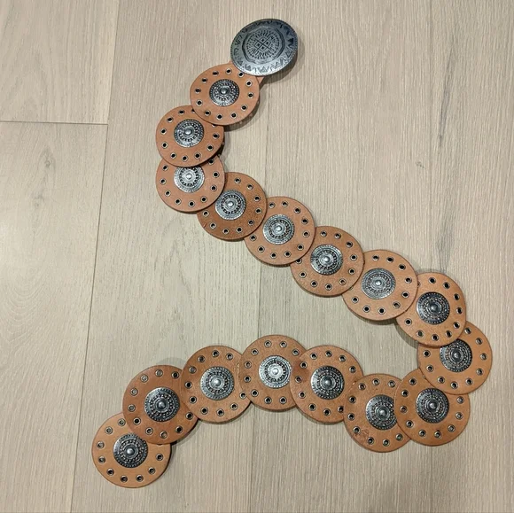 Leather Belt - Picture 2 of 6